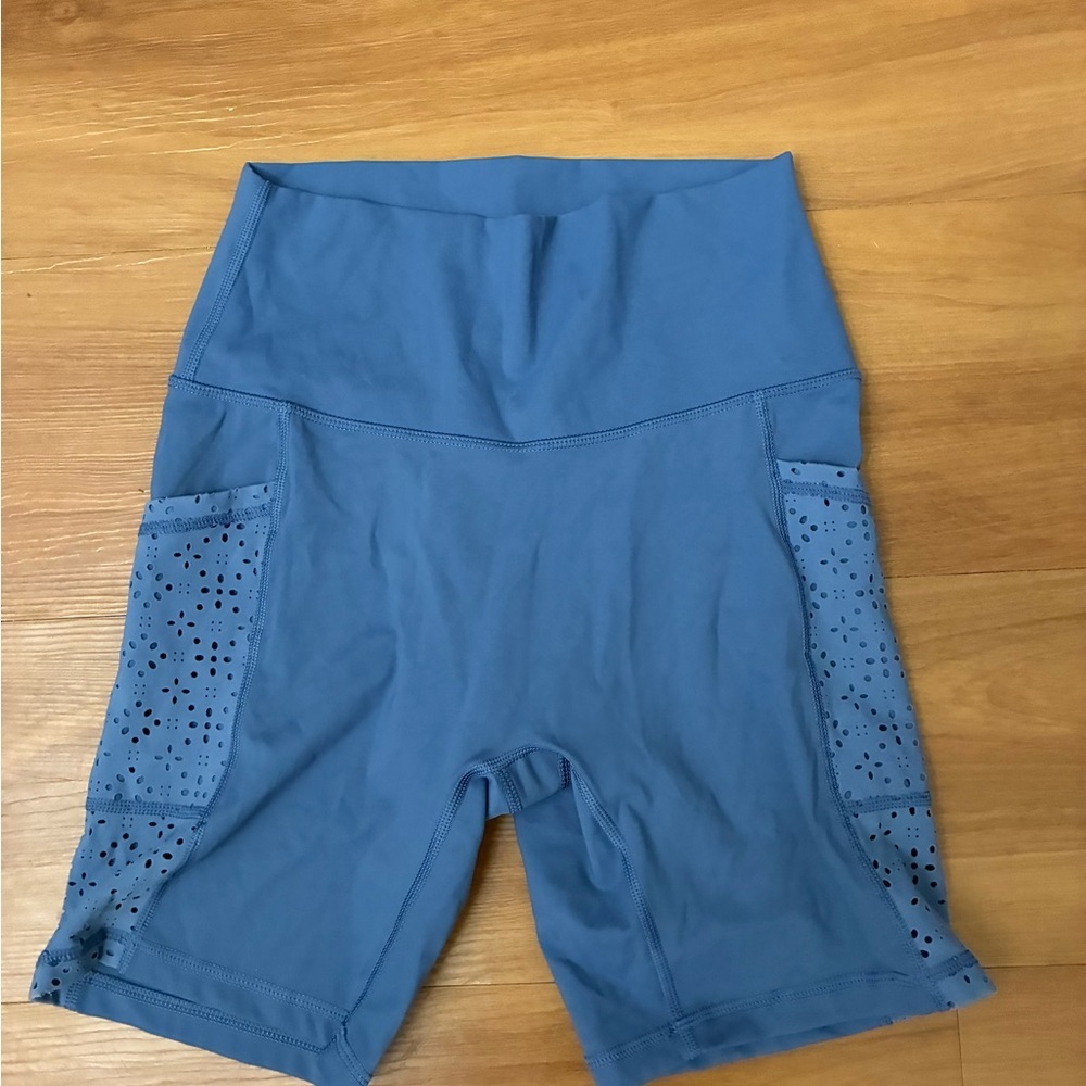 Aerie Laser Cut Biker Shorts Size M
